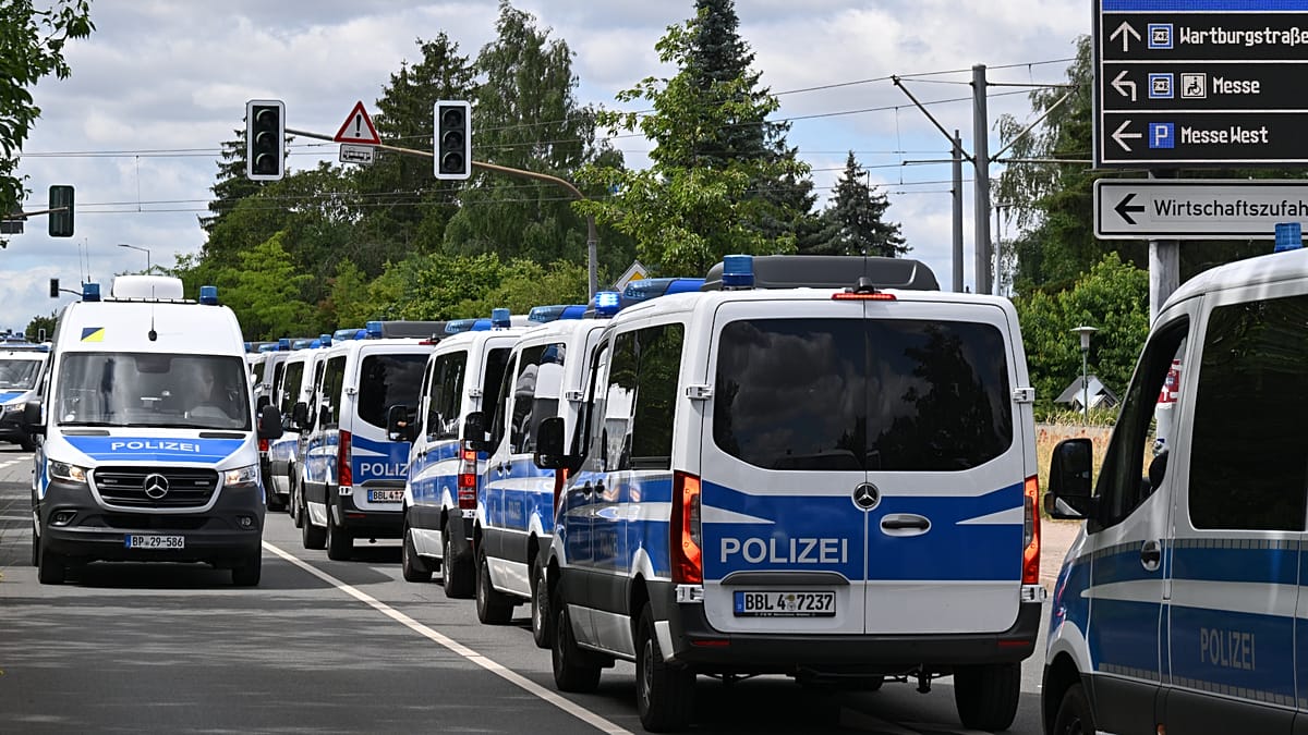 20,000 Protest AfD Party Conference in Erfurt, Germany