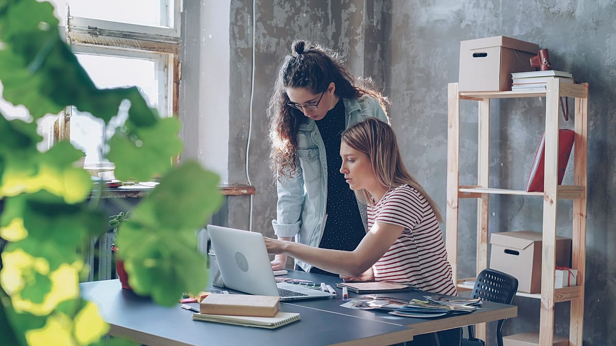 9 Key Considerations for European Entrepreneurs Embracing the Digital Nomad Lifestyle