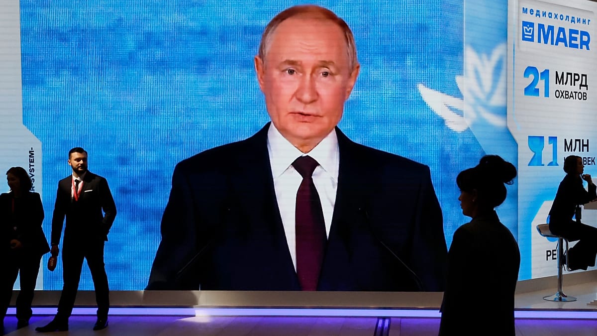AI chatbots amplify EU-sanctioned Russian state media, RSF finds