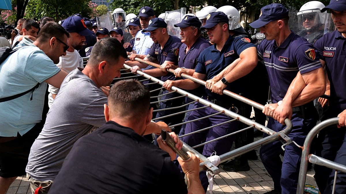 Albanian Police Clash with Protesters Over Trump-Linked Resort in Protected Area
