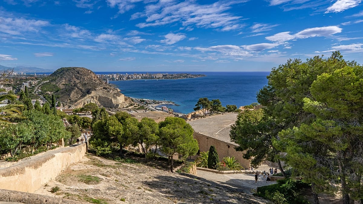 Alicante Emerges as Europe's Top Trending Summer Destination for 2026