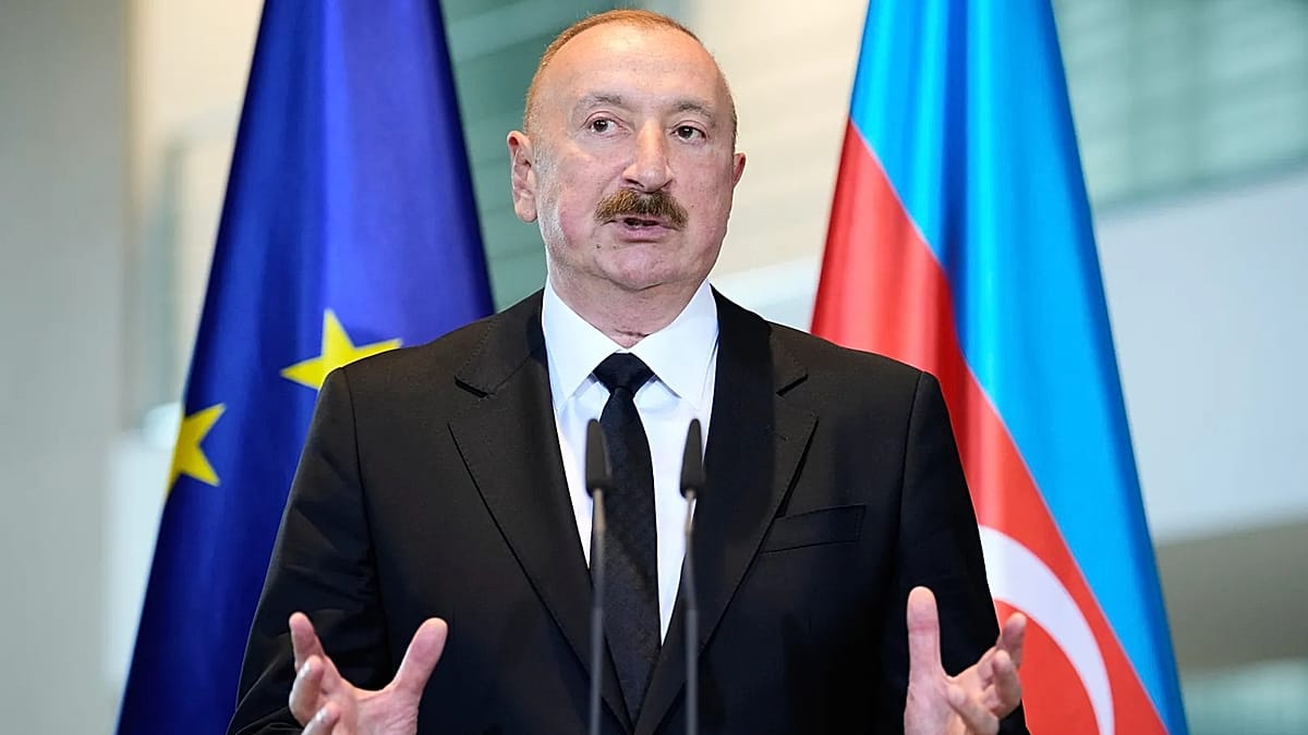 Aliyev Confirms Secret Baku Meeting of Ex-Russian and German Officials on Ukraine