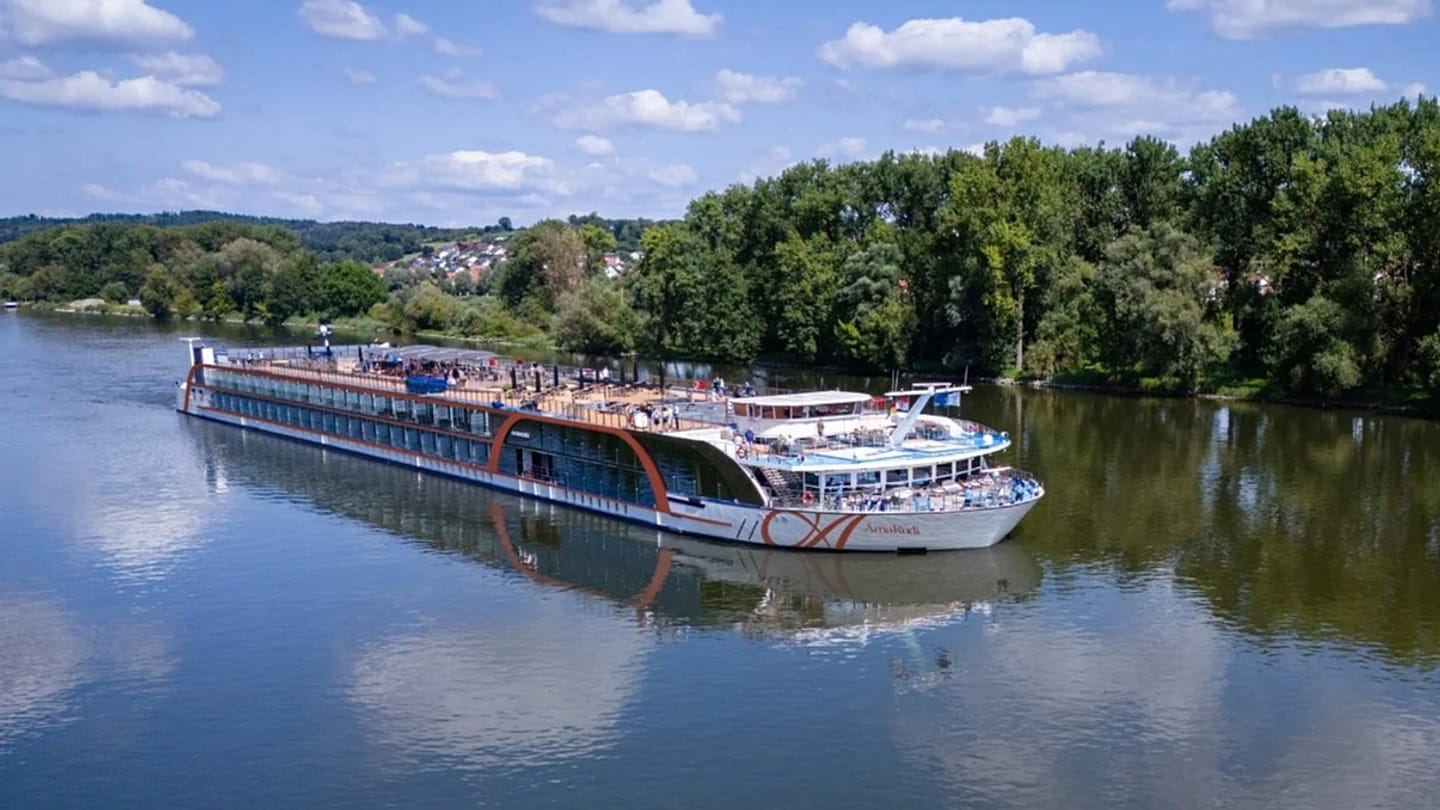 AmaWaterways to Launch Europe's Largest River Cruise Ship on the Danube in 2027