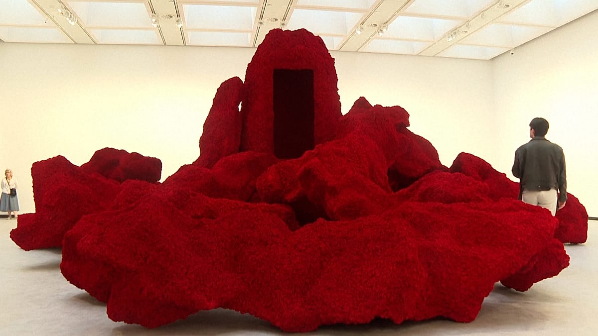 Anish Kapoor's Hayward Exhibition Explores Darkness, Mirrors, and the Sublime