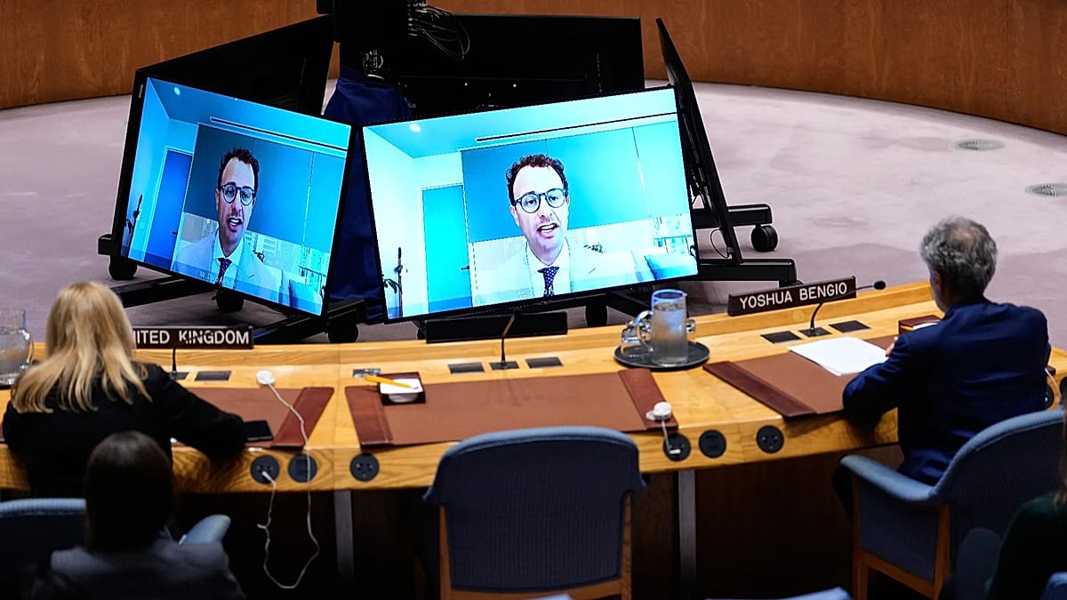 Anthropic warns AI models could soon self-replicate beyond data centres