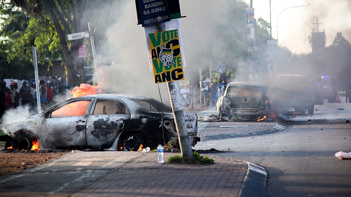 Anti-immigration riots erupt in South Africa after court ruling