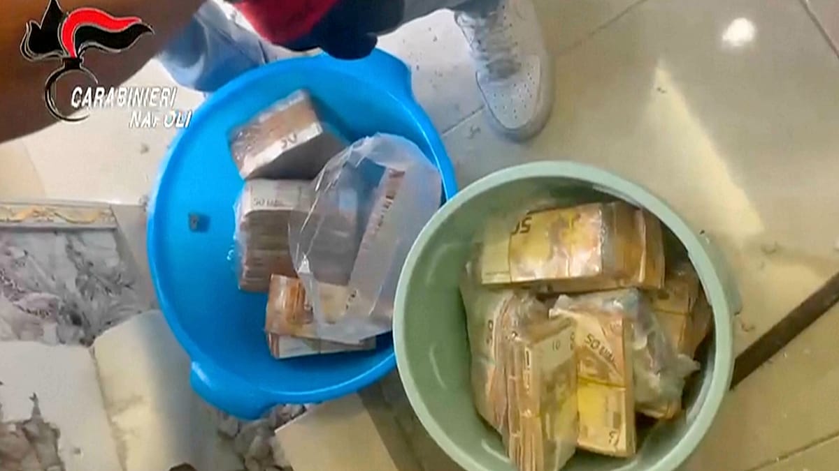 Anti-mafia raid near Naples uncovers €3.2 million hidden in walls