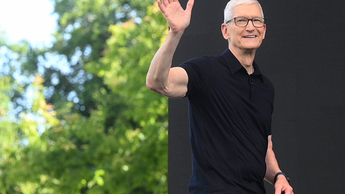 Apple Unveils Siri AI at Tim Cook's Final WWDC, Privacy Takes Center Stage