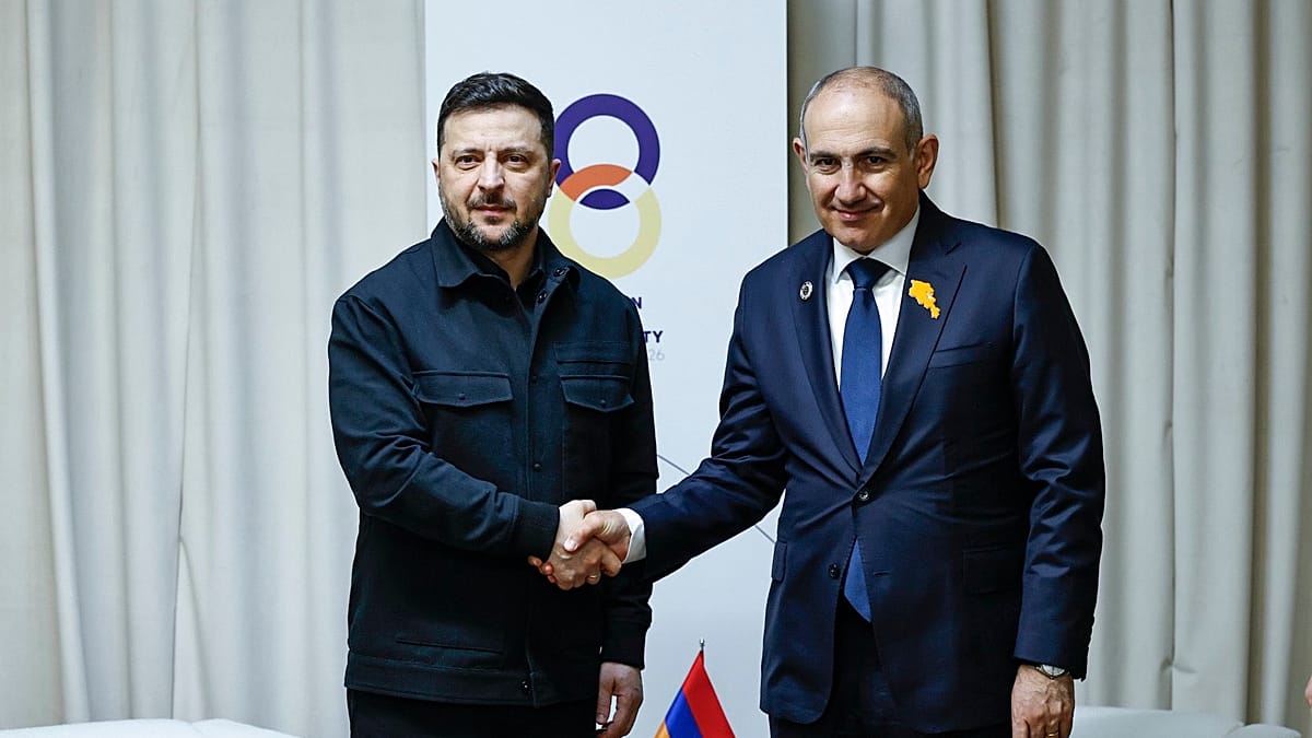 Armenia Hosts Zelenskyy and EU Leaders, Signaling Break from Moscow