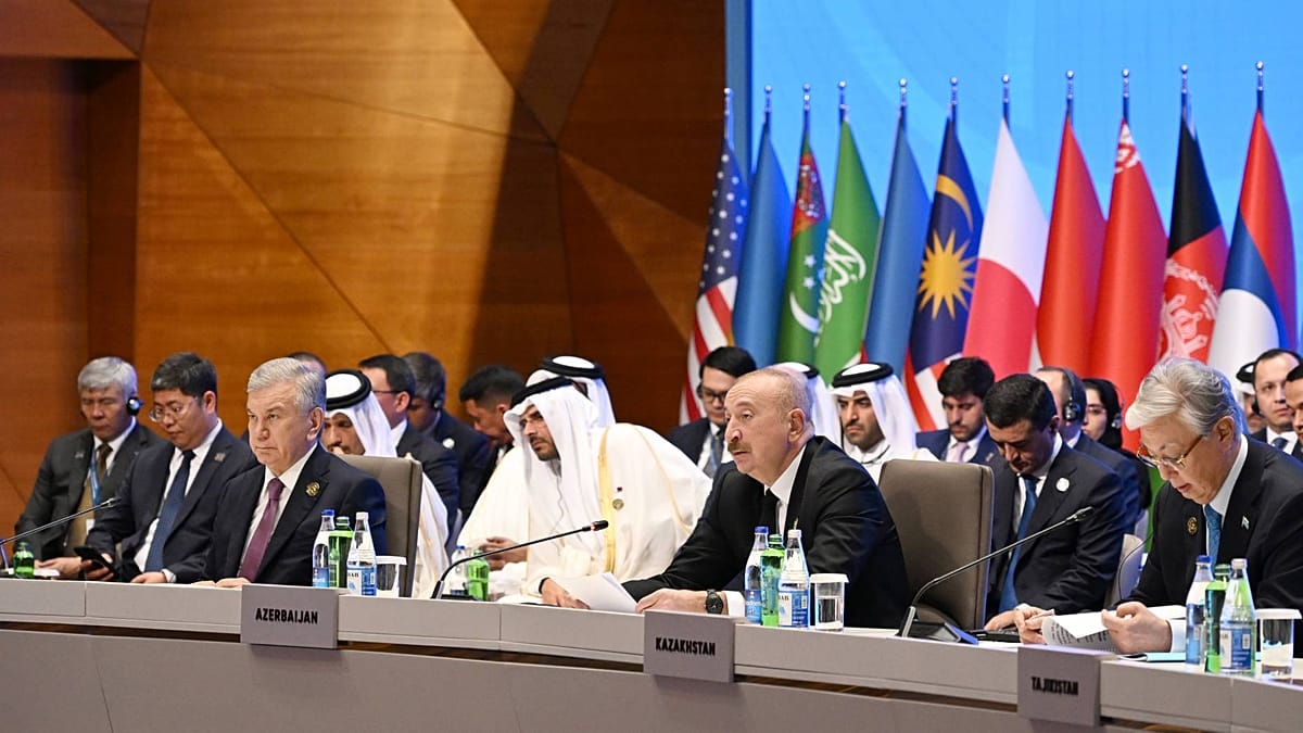 Baku Summit Brings Rival Middle East and Asian Leaders to One Table