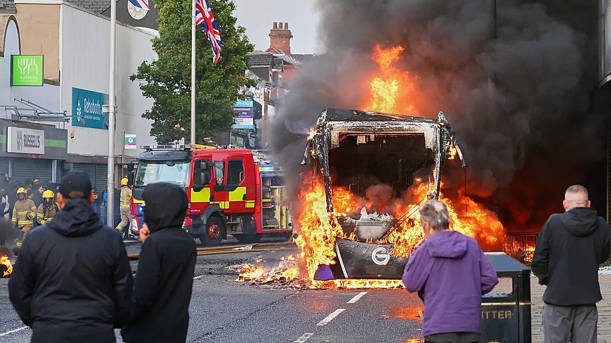 Belfast Erupts in Violence After Stabbing; Sudanese Man Charged