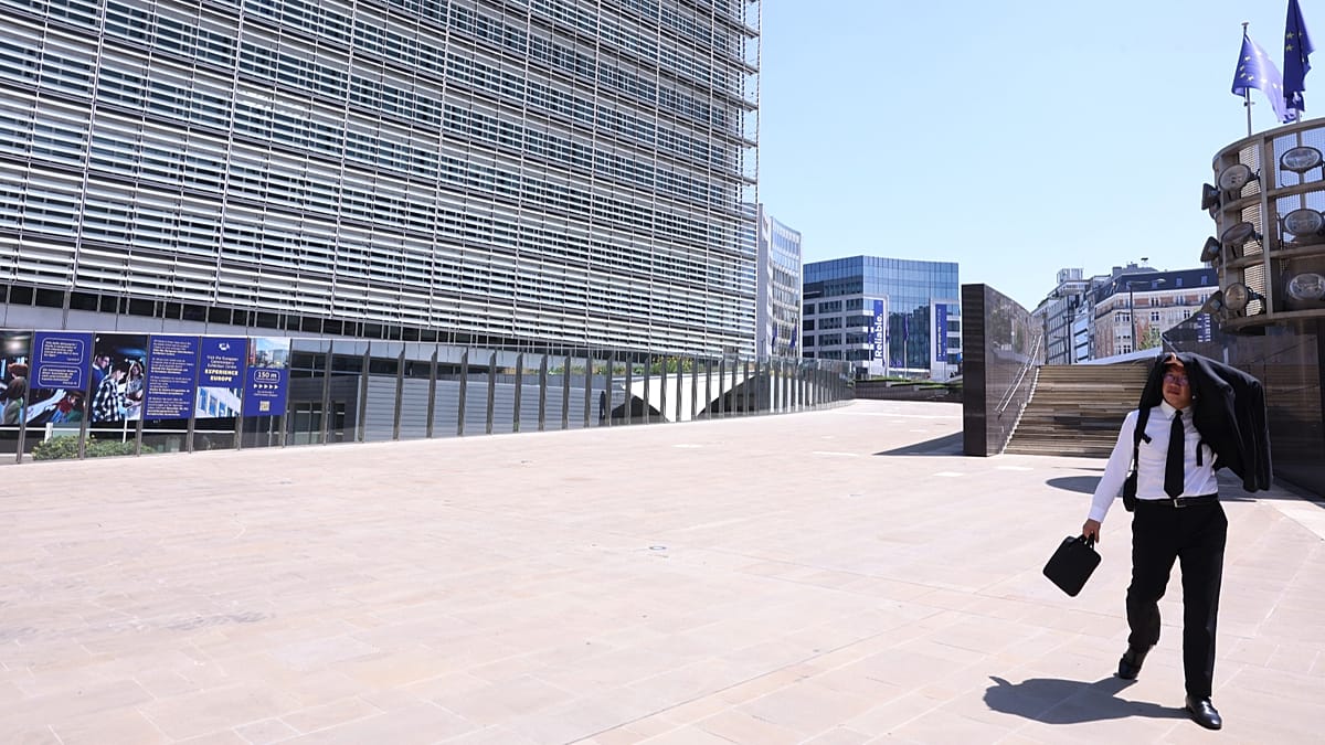 Belgium records nearly 3,000 excess deaths during summer heatwaves