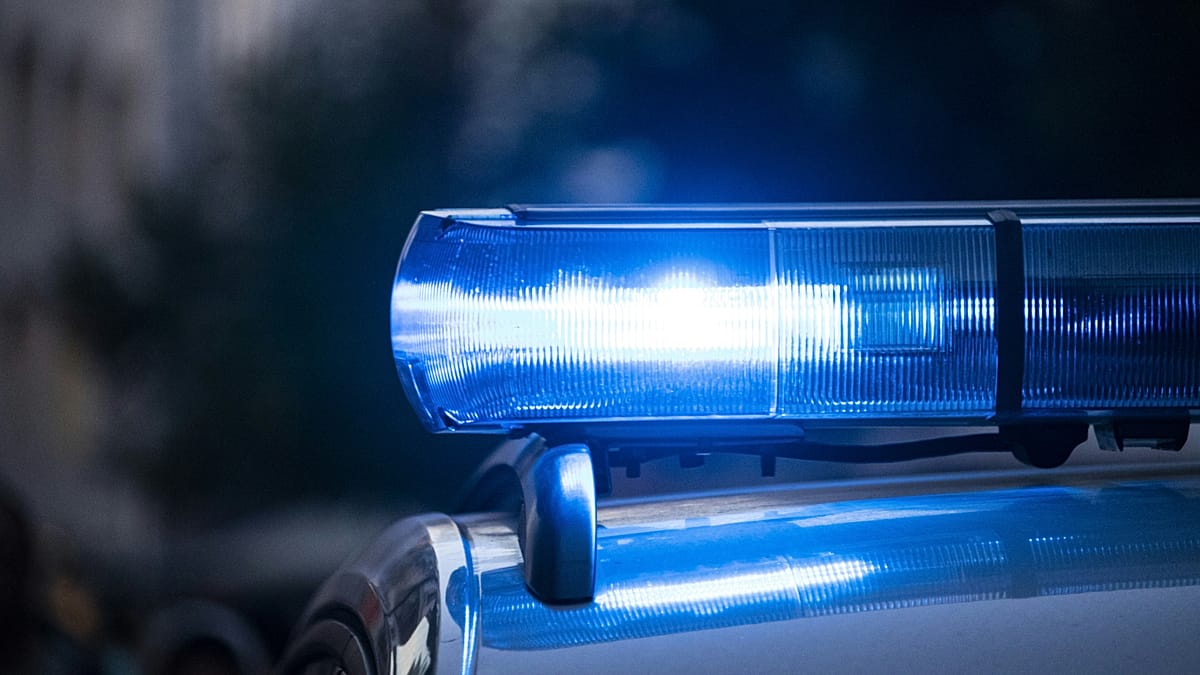 Berlin Police in Standoff After Knife-Wielding Man Takes Woman Hostage in Rewe Supermarket