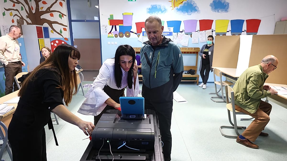 Bosnia votes amid stalled EU bid and Dodik's shadow