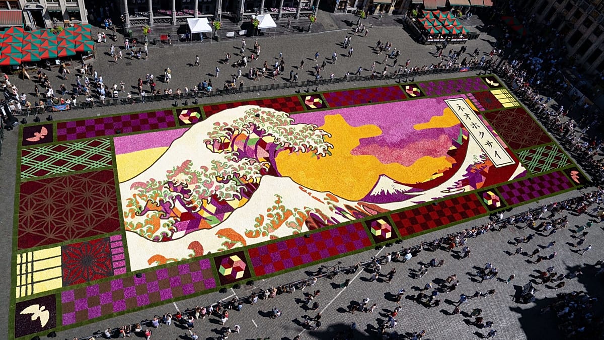 Brussels' Grand-Place blooms with a Hokusai-inspired dahlia carpet