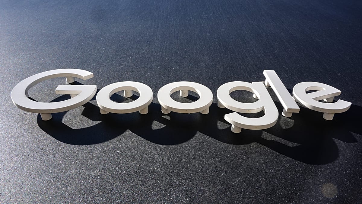 Brussels Orders Google to Share Search Data and Open Android to AI Rivals