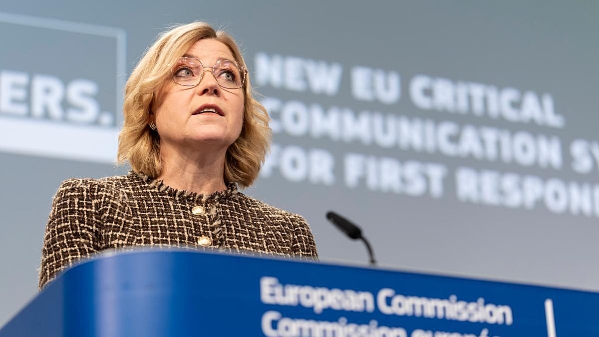Brussels Tests AI Act Against OpenAI and Anthropic Over Lab Escapes