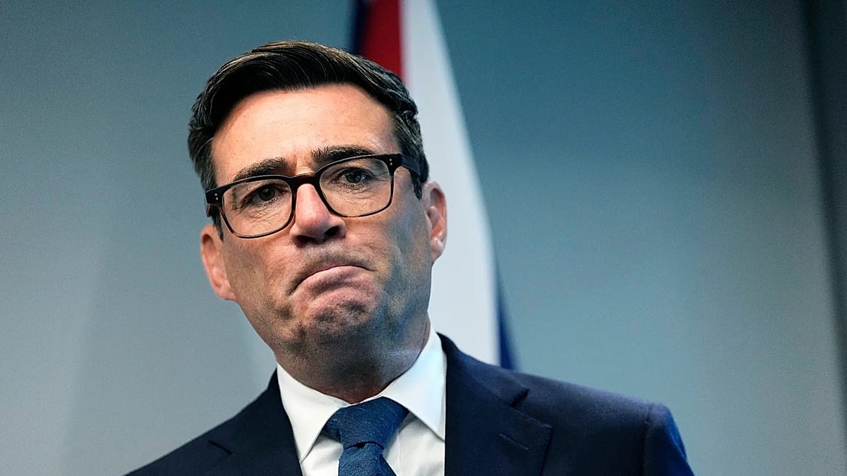 Burnham leaves door open to UK rejoining EU in future manifesto
