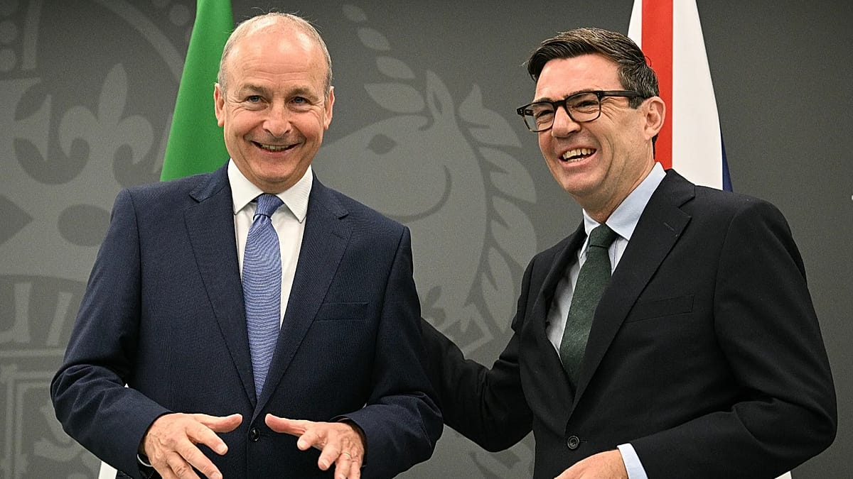 Burnham tells Irish premier UK will deepen EU ties