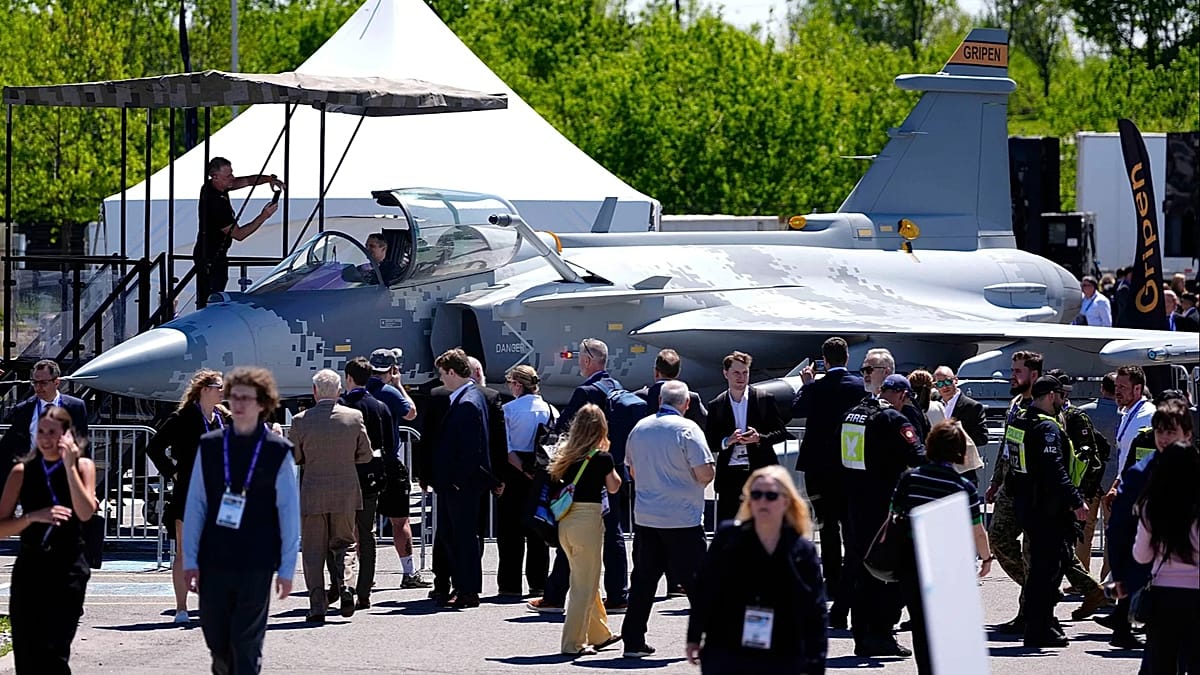 Canada Picks Saab for Arctic Surveillance Fleet, Snubbing US Rivals