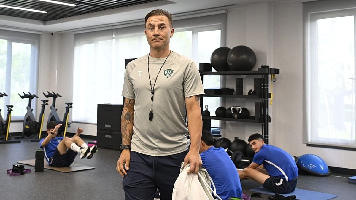 Cannavaro Leads Uzbekistan to First World Cup: 'Nothing to Lose' Against Portugal and Colombia