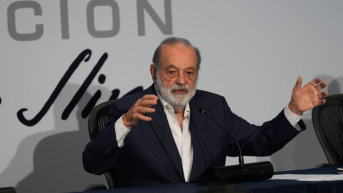 Carlos Slim: Pemex Crisis Is Mexico's Foremost Challenge