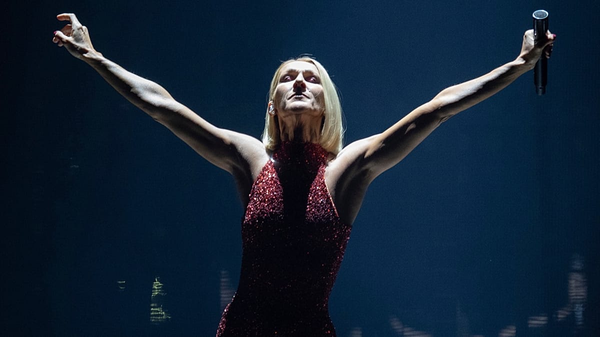 Céline Dion Announces New French Single Ahead of Paris Residency