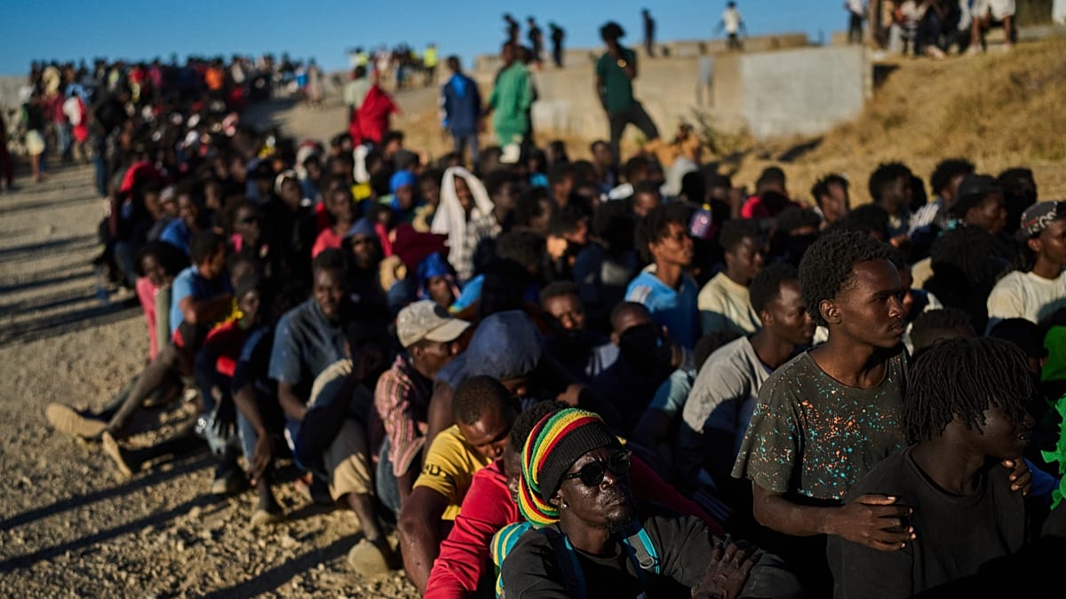 Ceuta's leader calls for detention center after migrant surge