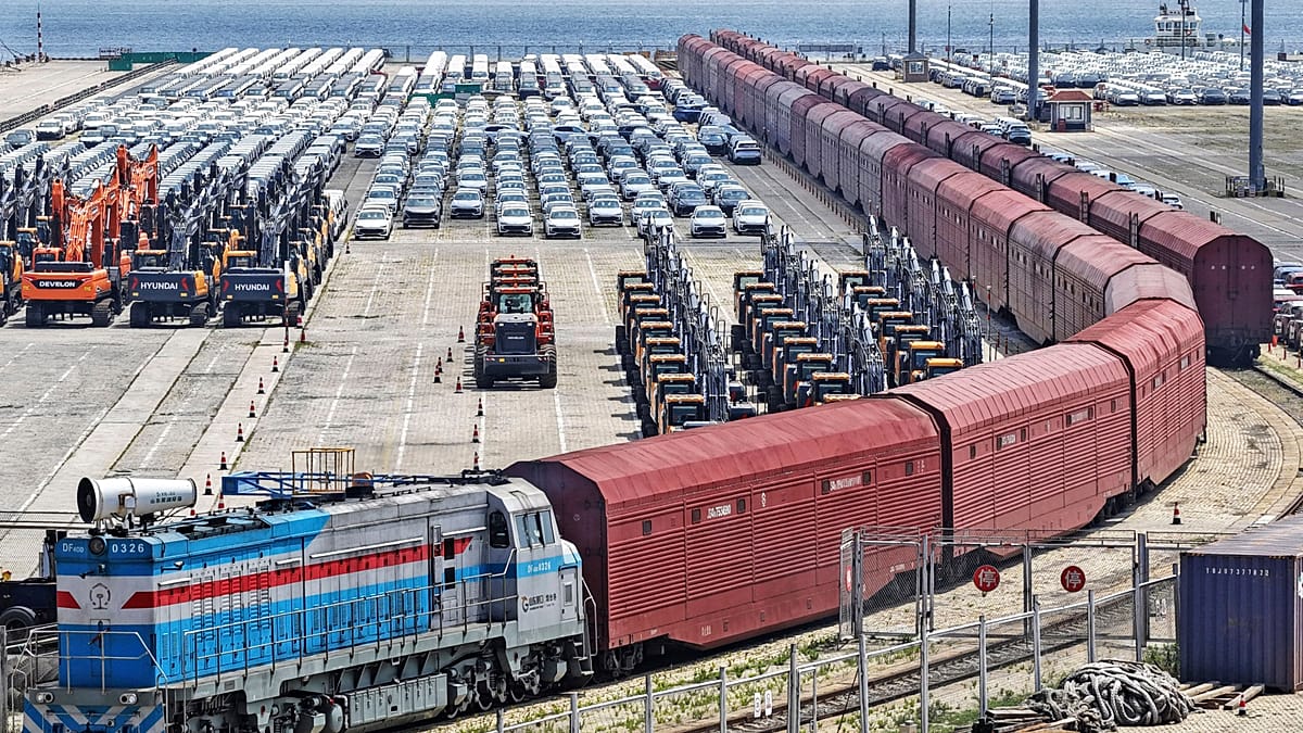 China's Q2 Growth Slows to 4.3%, Weakest Since Late 2022, Pressuring Beijing