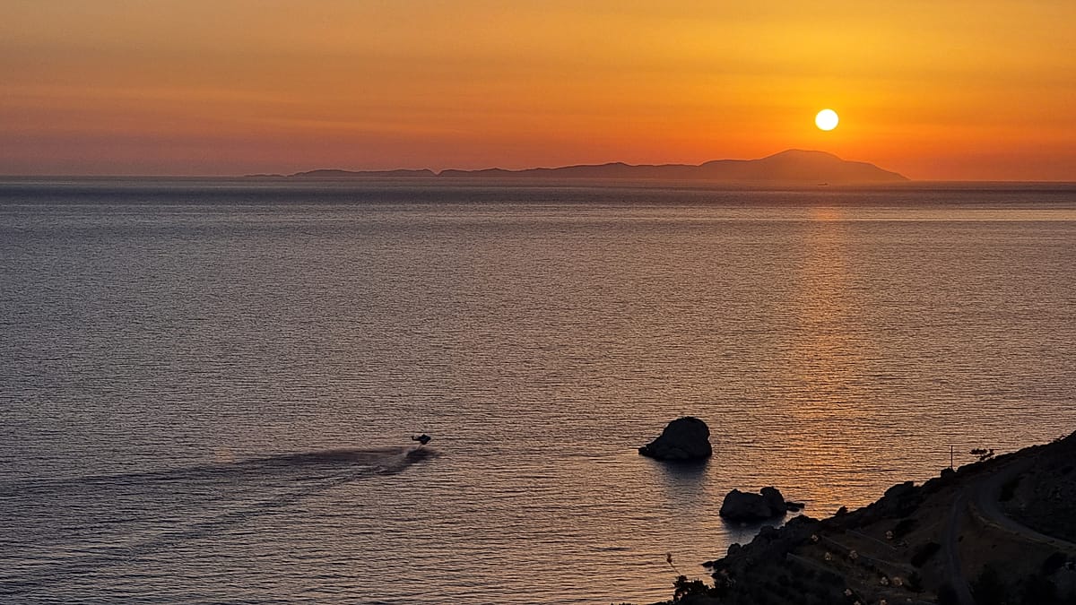 Chios airport shutdown sparks island-wide backlash