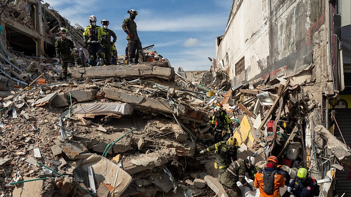 Colombia hit by 5.1-magnitude quake, evacuations in Bogotá and Bucaramanga