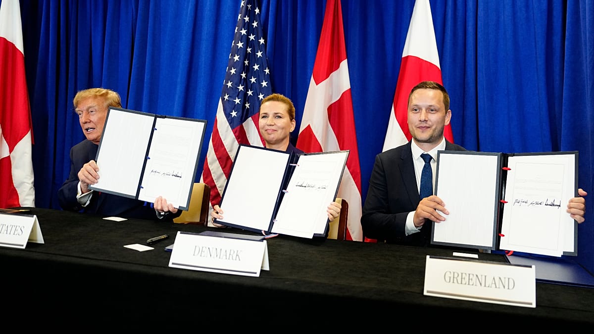 Denmark denies picking 'Send in the Clowns' for US-Greenland signing