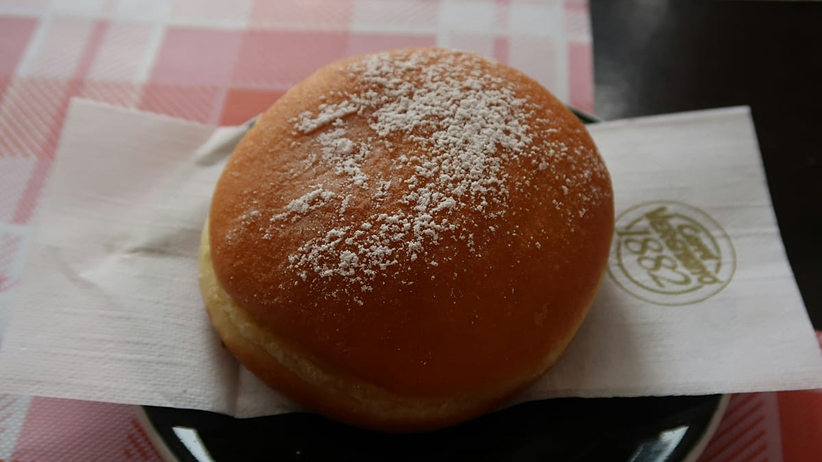 Dolomites hut's viral doughnuts spark overtourism debate