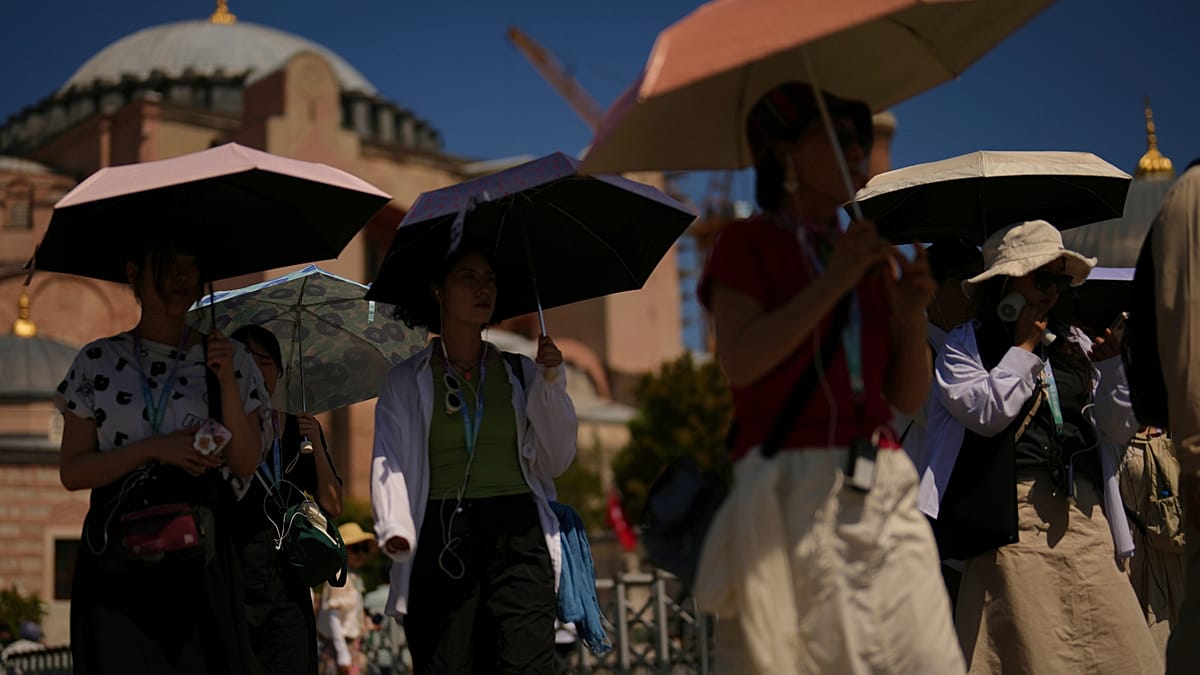 Earth to breach 1.5°C warming threshold by 2030 if emissions persist, study warns