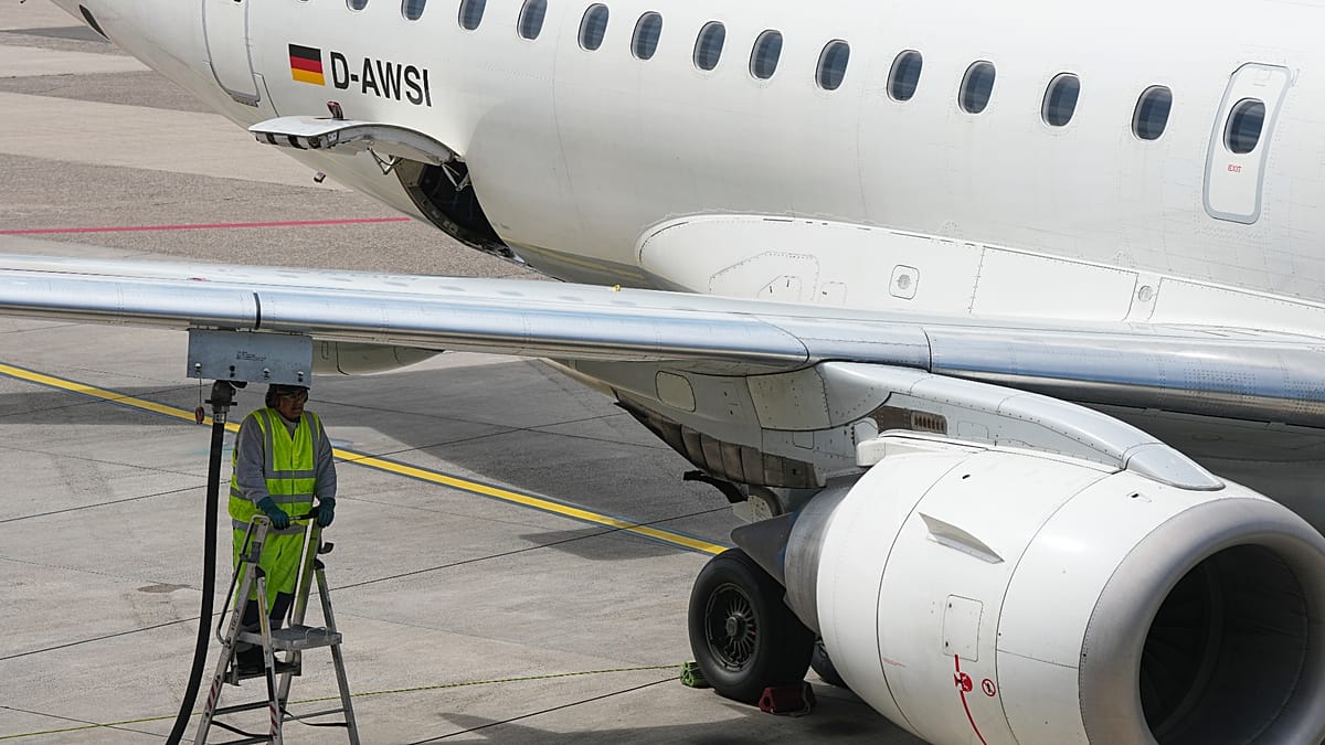 EASA Warns of Safety Risks as Europe's Airlines Face Potential Jet Fuel Shift