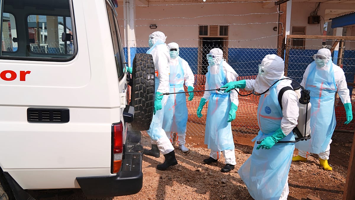 Ebola Outbreak in DR Congo Surpasses 1,000 Deaths as Oxford Trials New Vaccine