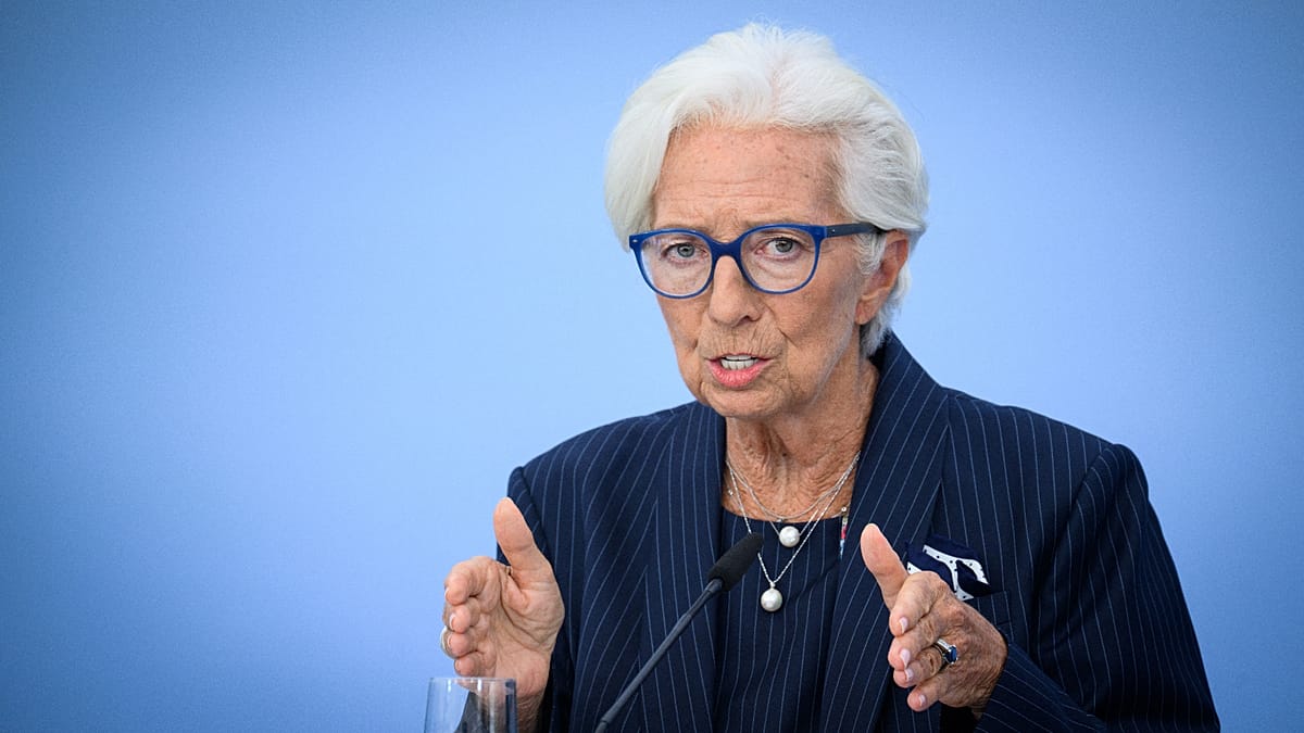 ECB holds rates at 2.5% as Lagarde announces early exit with inflation near double target