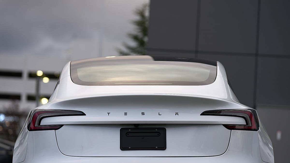 Elon Musk's Driverless Timeline: Why Full Autonomy Remains Distant