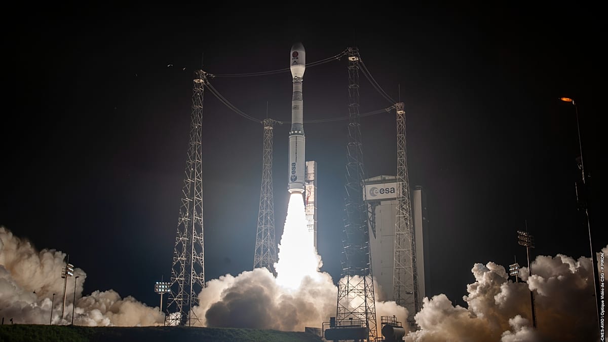 ESA and China Launch SMILE Mission to X-Ray Earth's Magnetic Shield