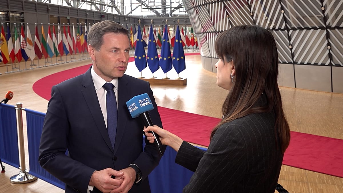 Estonian Minister Insists EU's €90 Billion Ukraine Loan Must Be Accountable