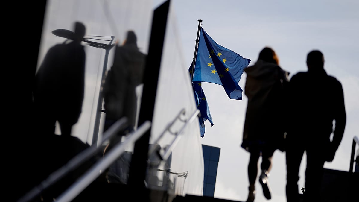 EU Budget Negotiations Intensify as Cyprus Proposes Spending Cuts