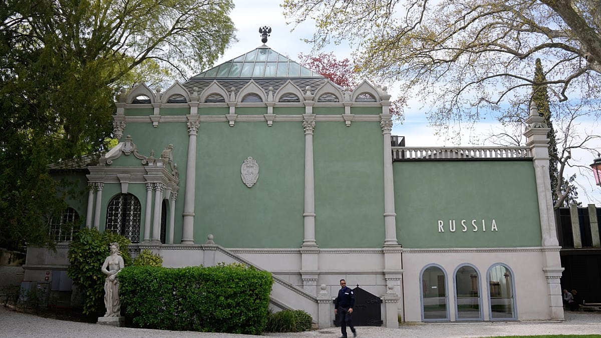 EU Commission Withdraws €2 Million Grant from Venice Biennale Over Russian Pavilion Reopening