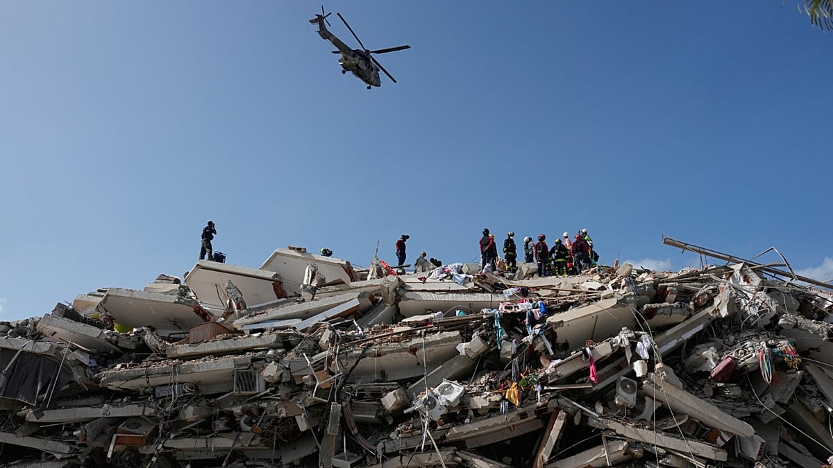 EU Deploys Rescue Teams to Venezuela After Devastating Earthquakes