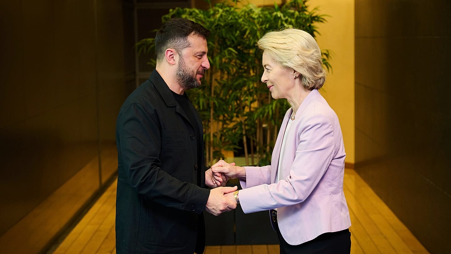 EU Disburses First Tranche of €90 Billion Loan to Ukraine