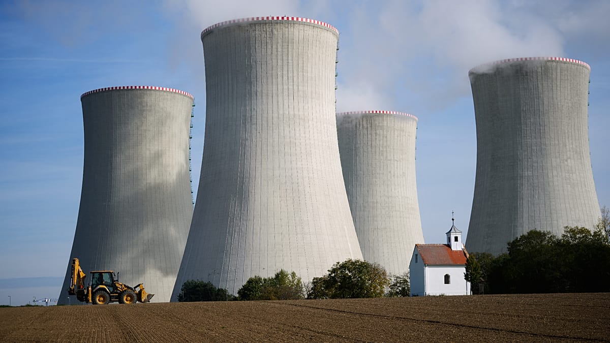 EU Energy Mix: Nuclear, Renewables, and Green Hydrogen Under Scrutiny