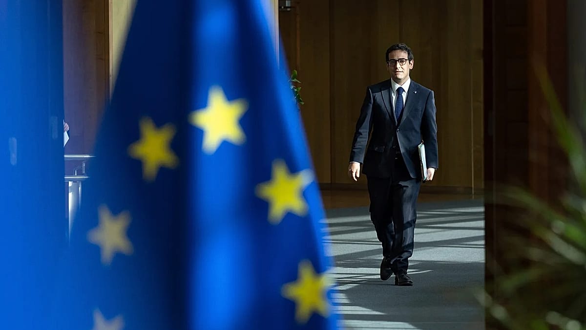 EU Industry Chief Urges Companies to Diversify Supply Chains Amid China Tensions