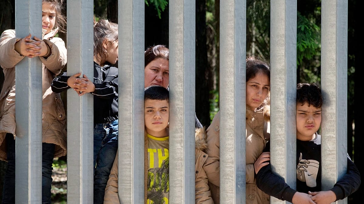 EU Migration Pact: No Fines for Refusing Migrants, Only Flexible Contributions