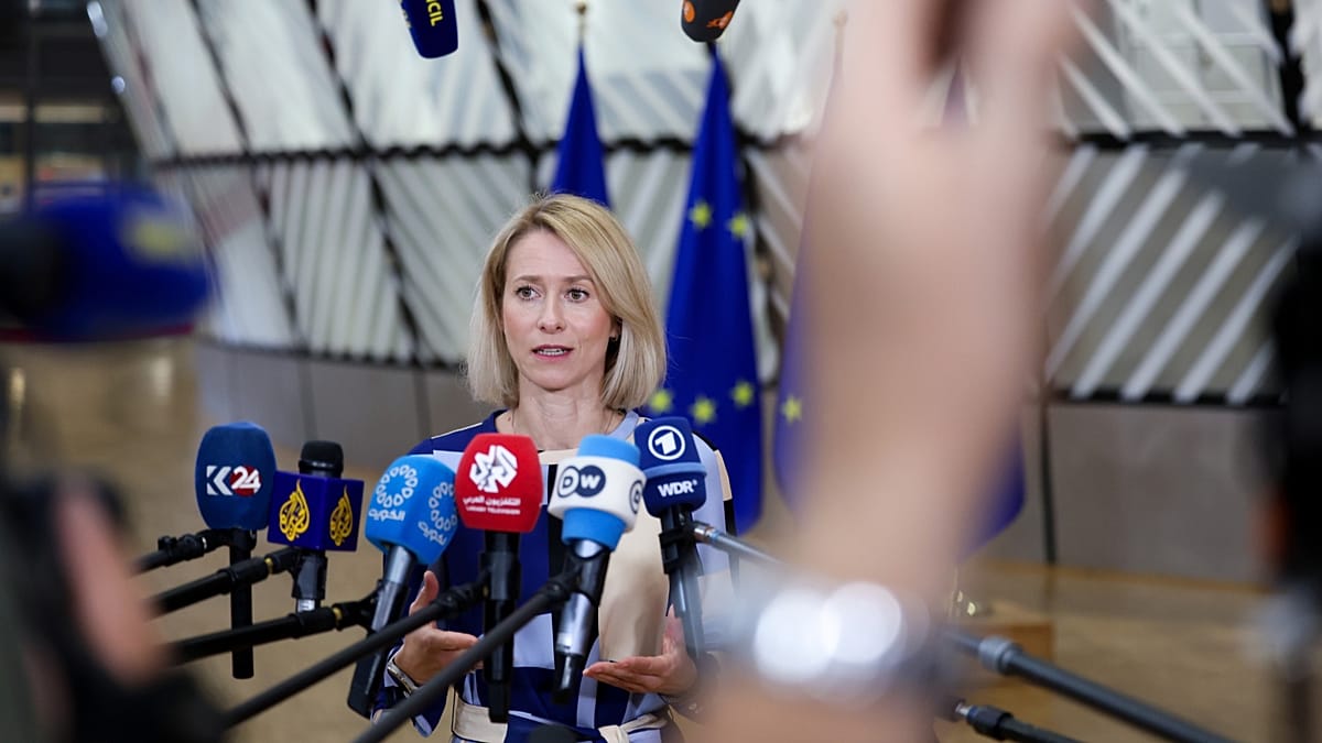 EU ministers seek joint response to Russian hybrid sabotage