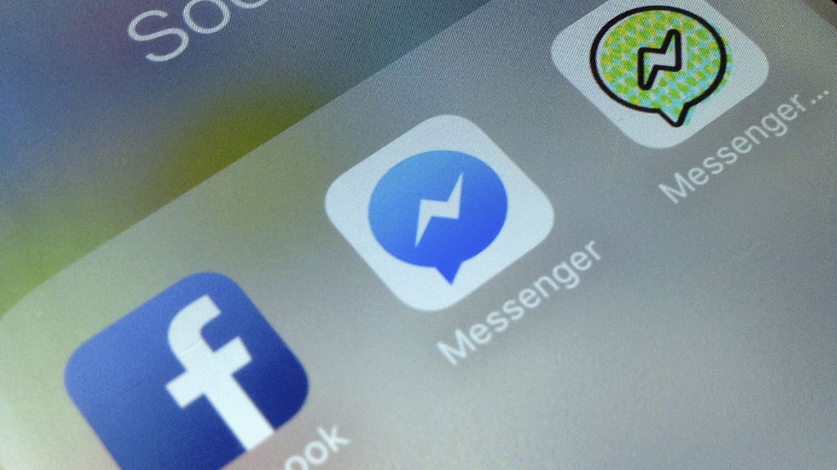 EU Parliament Extends Mass Message Scanning Through Procedural Loophole