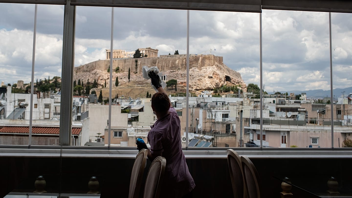 EU Pay Transparency Rules Expose Systemic Wage Gaps Beyond Gender